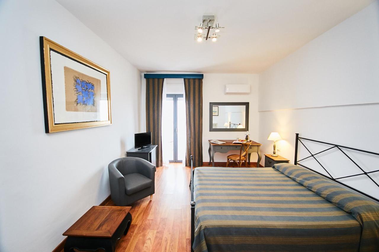 Enterprise 4* Montalto di Castro